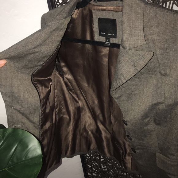 Brown and grey blazer - Picture 5 of 8